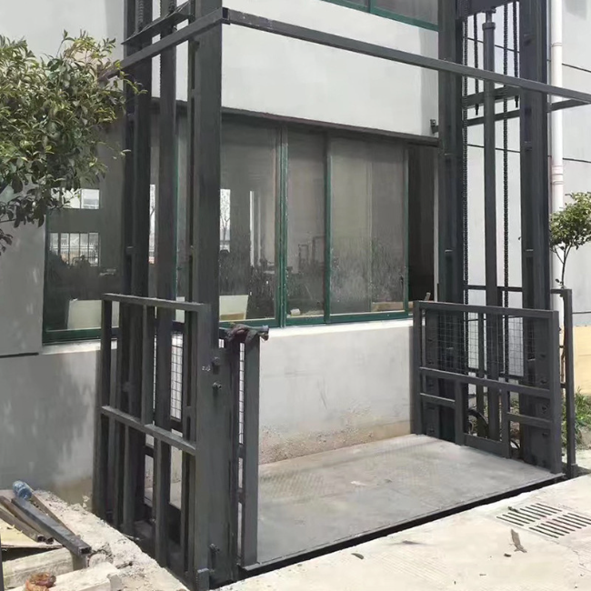 城子河5吨室外升降货梯